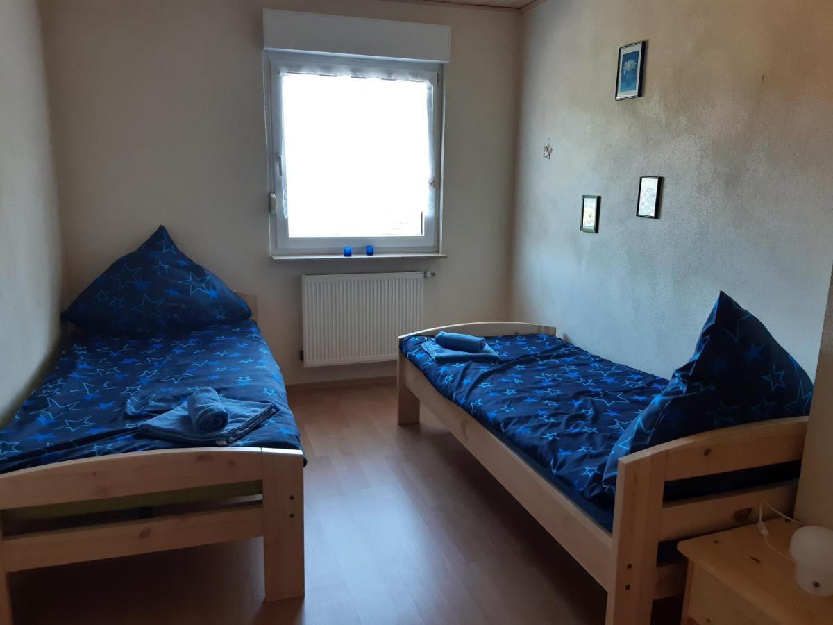 Ferienwohnung-Vivienne Hemfurth-Edersee エクステリア 写真